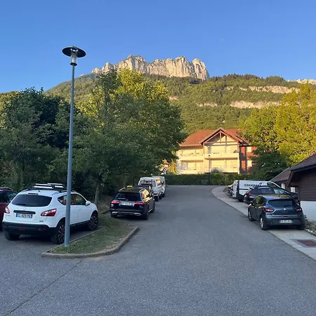 Apartment Entre D'annecy Et Montagnes, Golf Et Parapente A Pieds